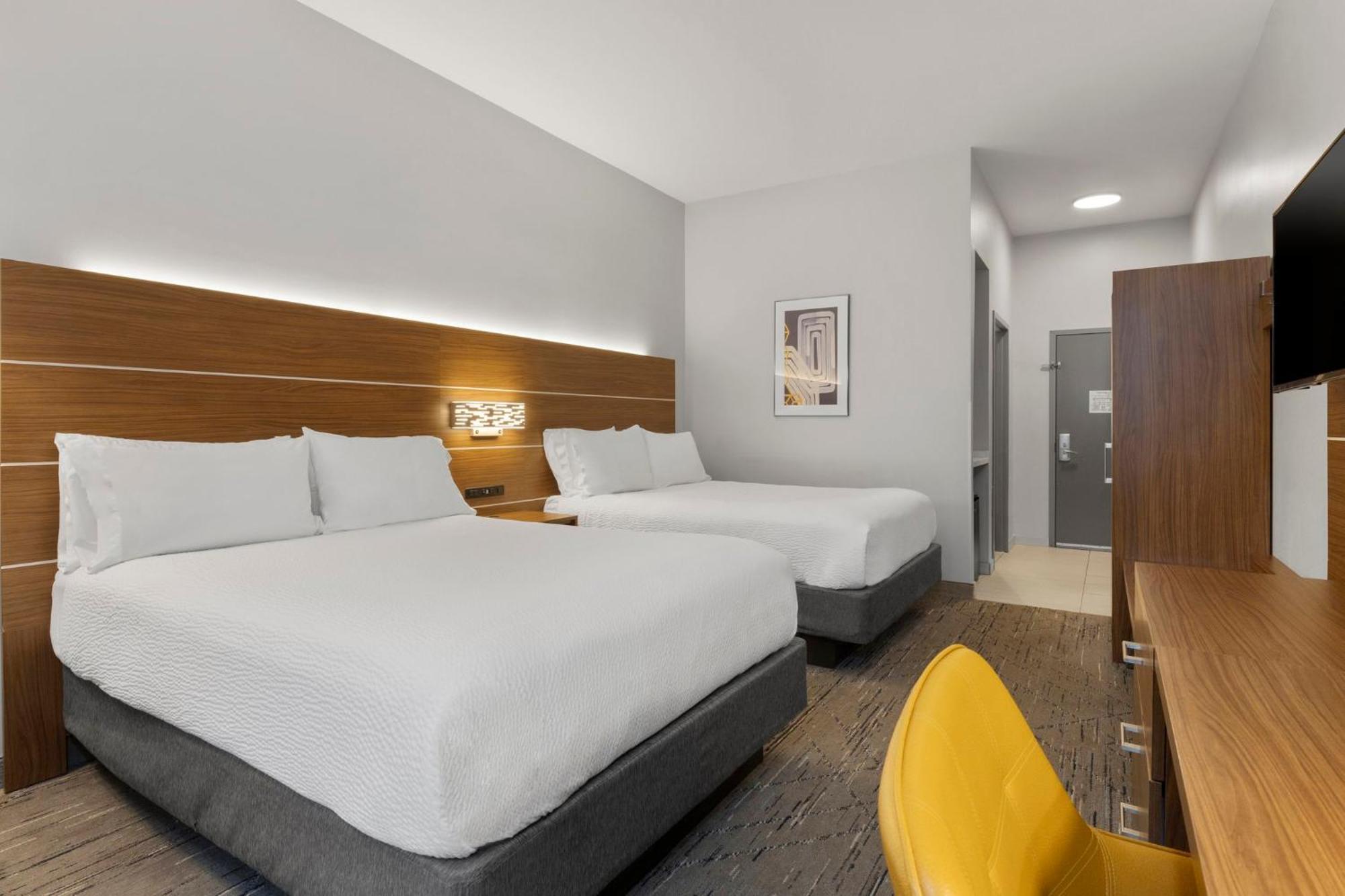Holiday Inn Express Hotel & Suites West Coxsackie By Ihg Exterior photo