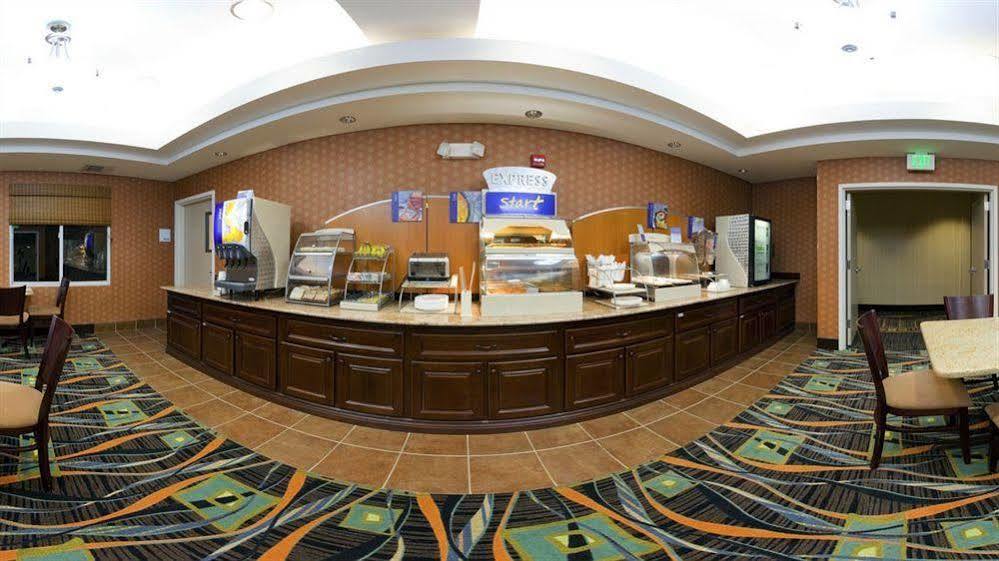 Holiday Inn Express Hotel & Suites West Coxsackie By Ihg Exterior photo